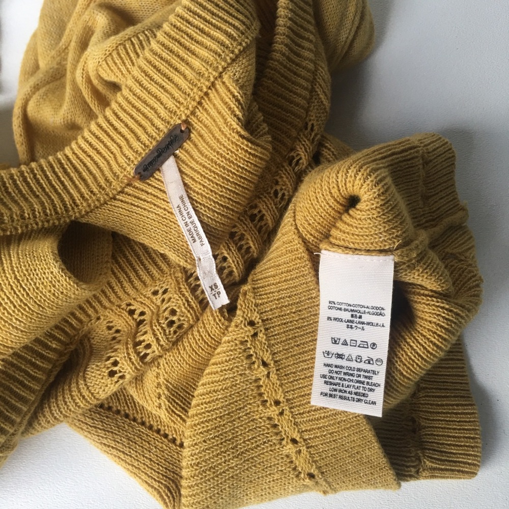 Cotton long sleeve woman’s top crafted by hand